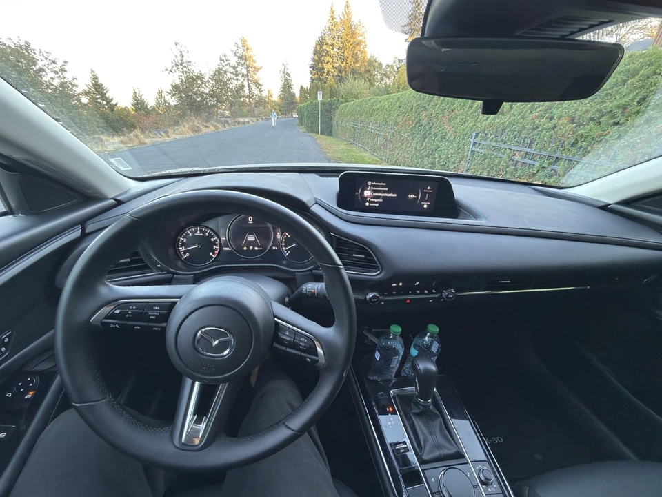 2025 Mazda CX-30 - Image 10 of 17
