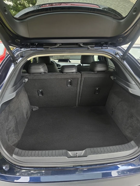 2025 Mazda CX-30 - Image 11 of 24