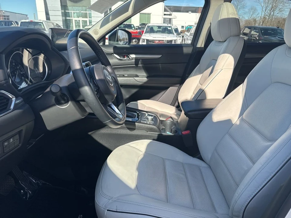 2025 Mazda CX-5 2nd Gen - Image 9 of 12