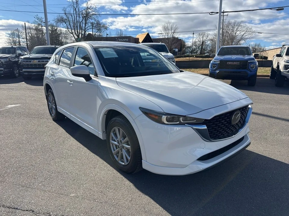 2025 Mazda CX-5 2nd Gen - Image 7 of 12