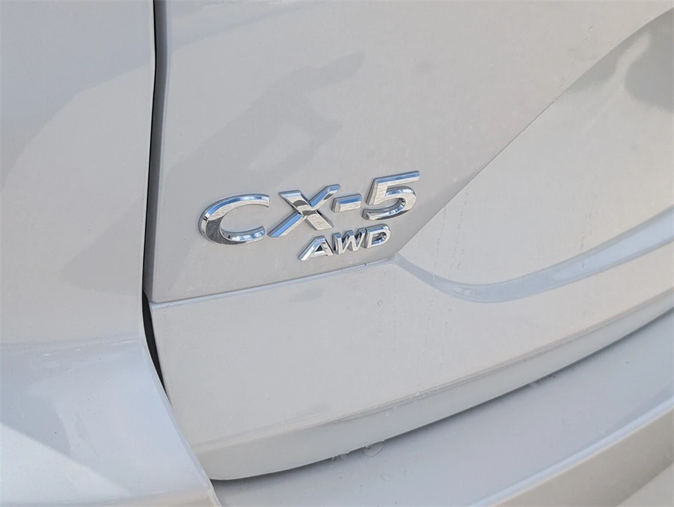2025 Mazda CX-5 2nd Gen - Image 15 of 21