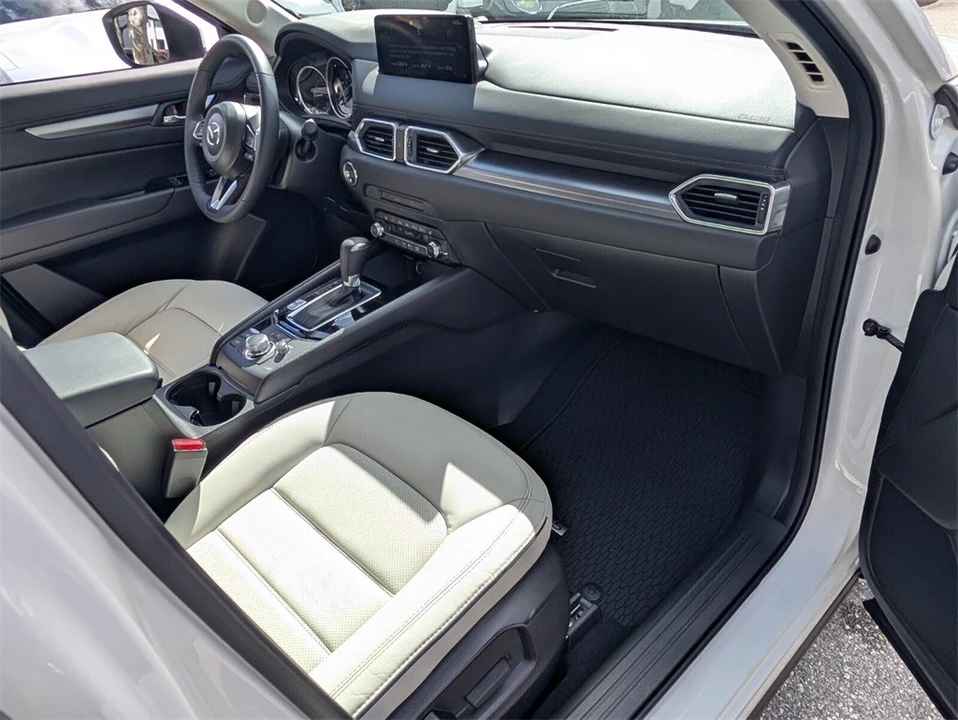 2025 Mazda CX-5 2nd Gen - Image 19 of 21