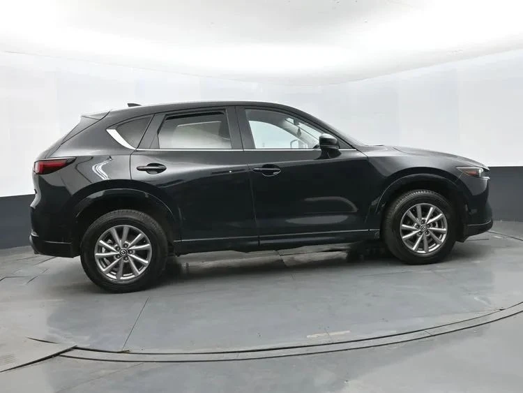 2025 Mazda CX-5 2nd Gen - Image 4 of 12