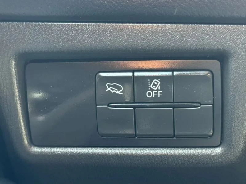 2025 Mazda CX-5 2nd Gen - Image 8 of 12