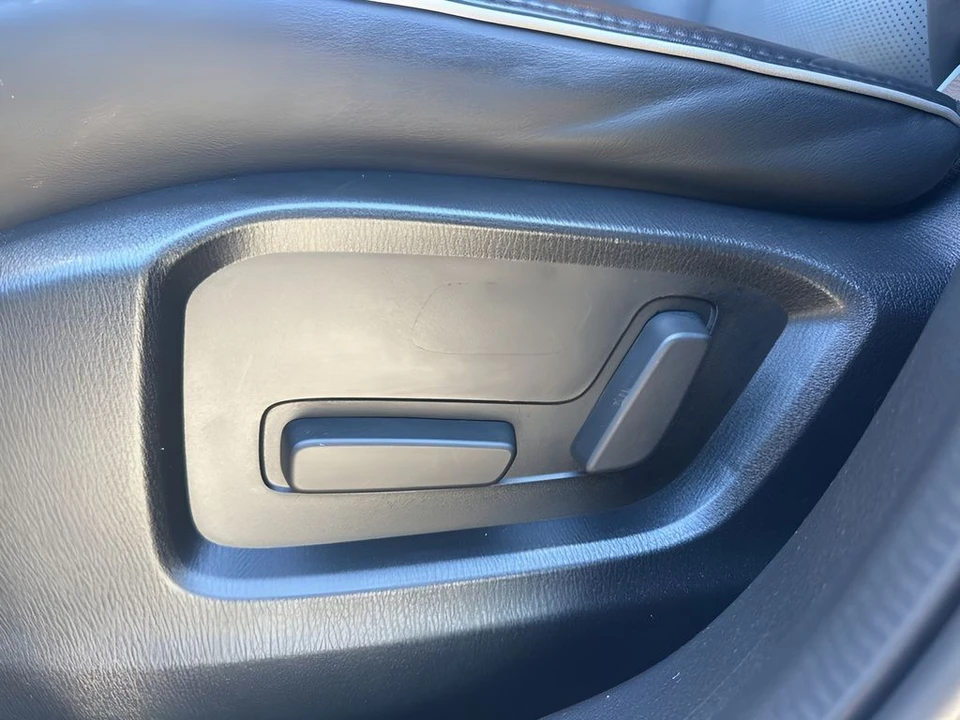2025 Mazda CX-5 2nd Gen - Image 10 of 12