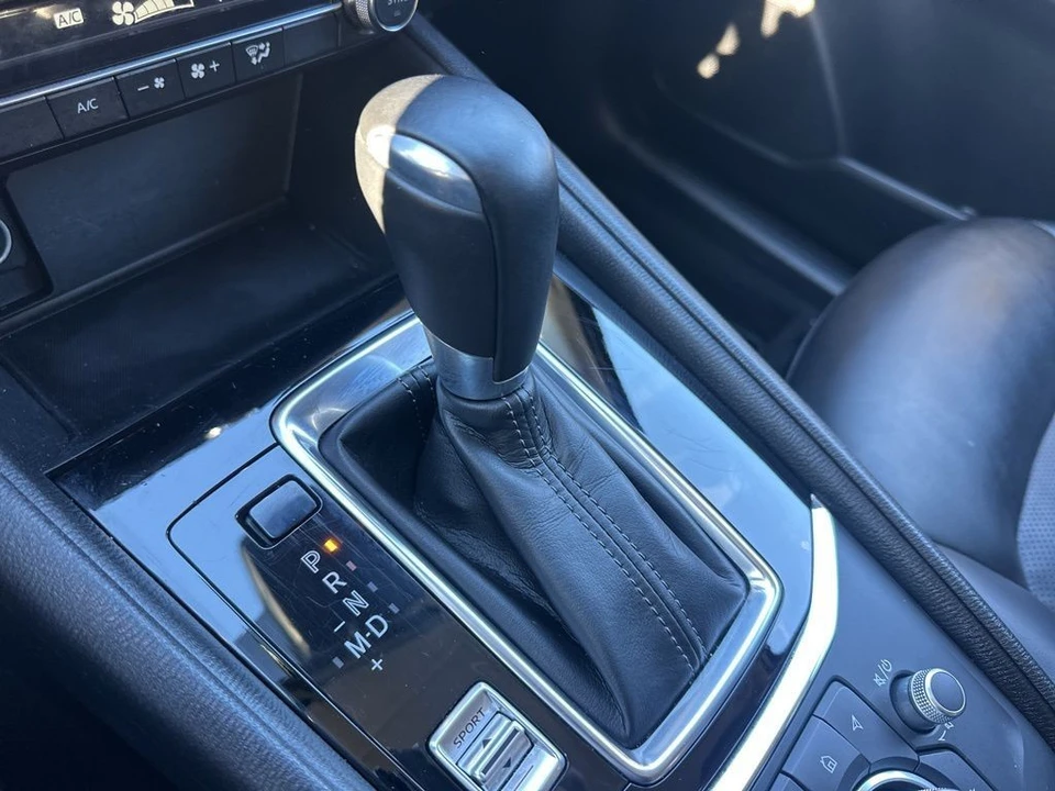 2025 Mazda CX-5 2nd Gen - Image 16 of 21