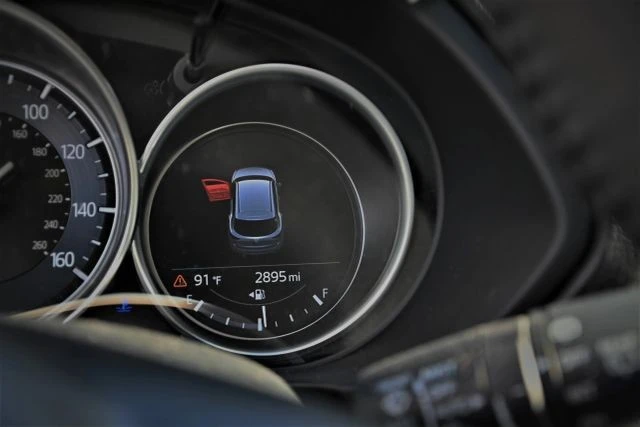 2025 Mazda CX-5 2nd Gen - Image 8 of 18