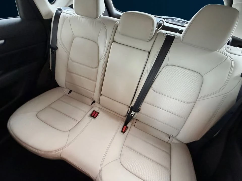 2025 Mazda CX-5 2nd Gen - Image 16 of 20