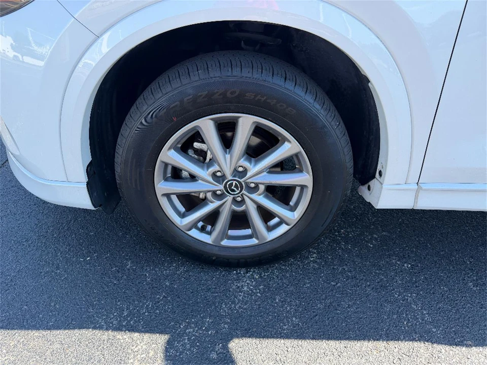 2025 Mazda CX-5 2nd Gen - Image 9 of 31