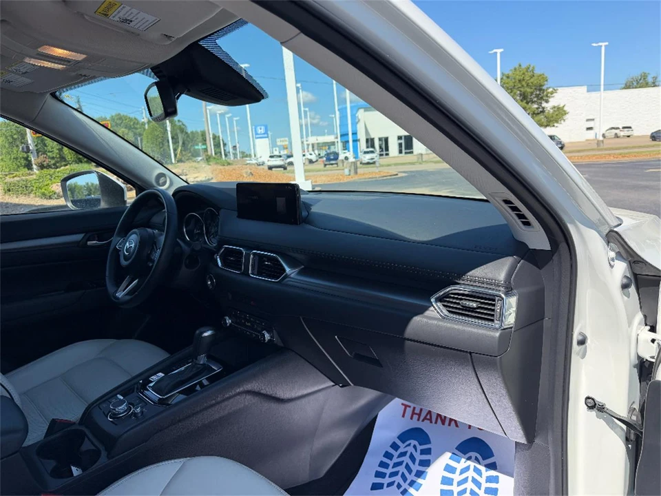 2025 Mazda CX-5 2nd Gen - Image 15 of 31