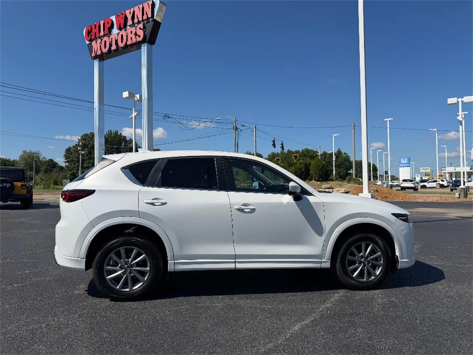 2025 Mazda CX-5 2nd Gen - Image 8 of 31