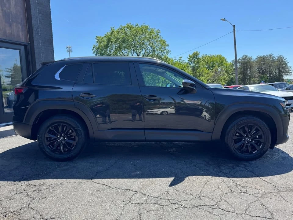 2025 Mazda CX-50 - Image 6 of 13