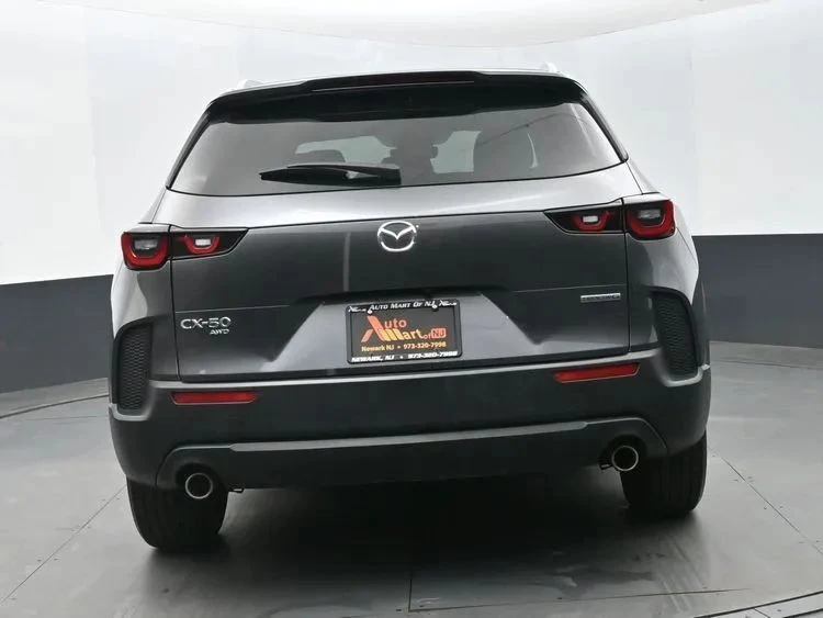 2025 Mazda CX-50 - Image 8 of 12