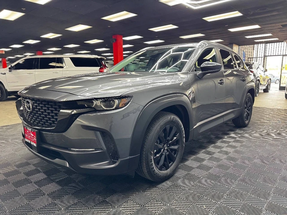 2025 Mazda CX-50 - Image 6 of 12