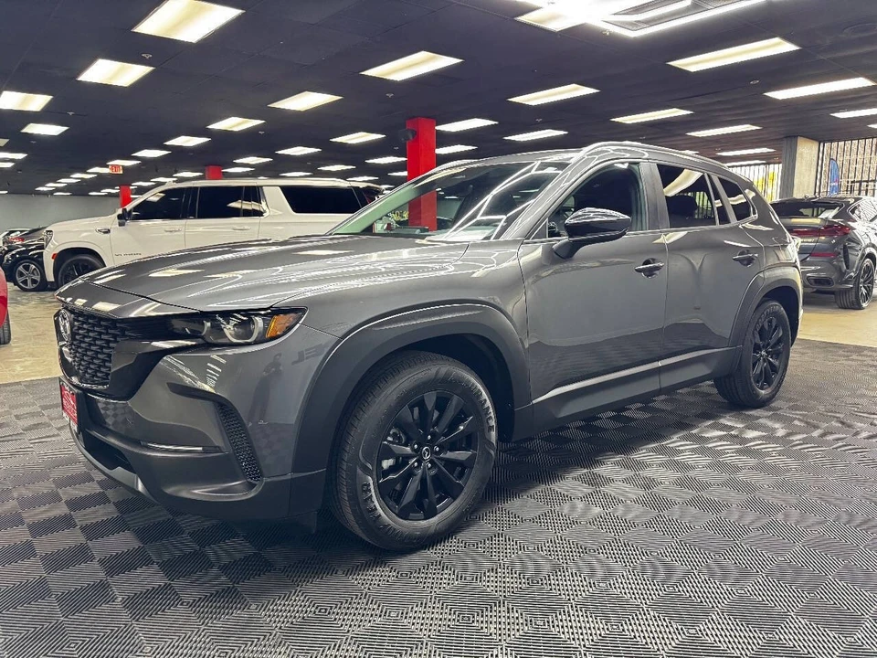 2025 Mazda CX-50 - Image 7 of 12