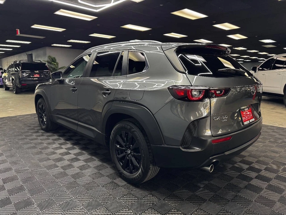 2025 Mazda CX-50 - Image 8 of 12