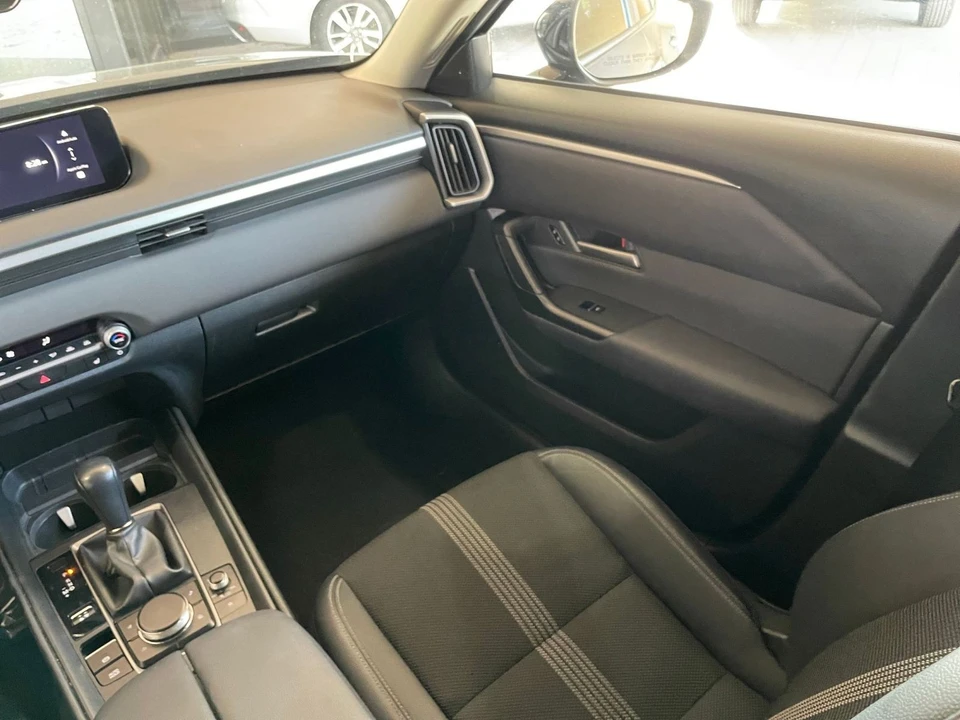 2025 Mazda CX-50 - Image 30 of 31