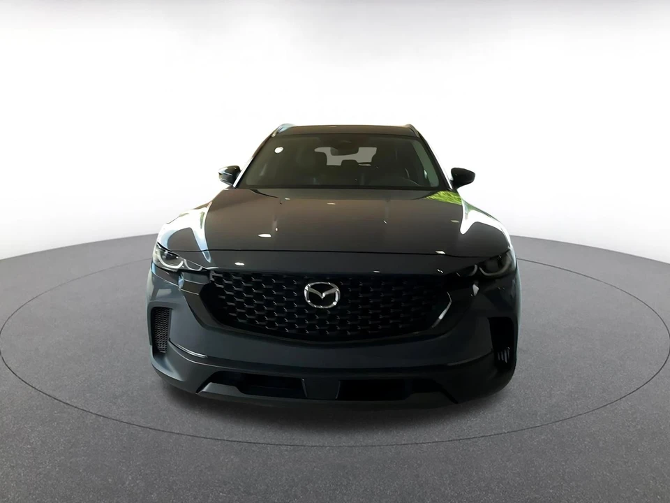 2025 Mazda CX-50 - Image 4 of 31