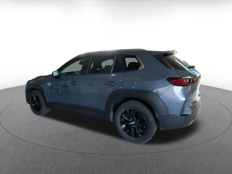 2025 Mazda CX-50 - Image 9 of 31