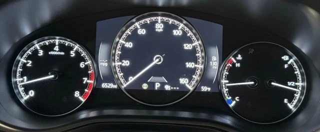 2025 Mazda CX-50 - Image 17 of 21