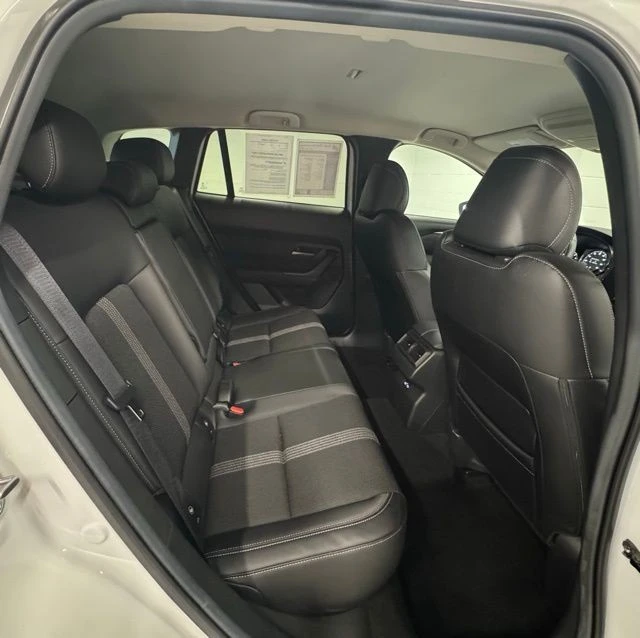 2025 Mazda CX-50 - Image 12 of 21