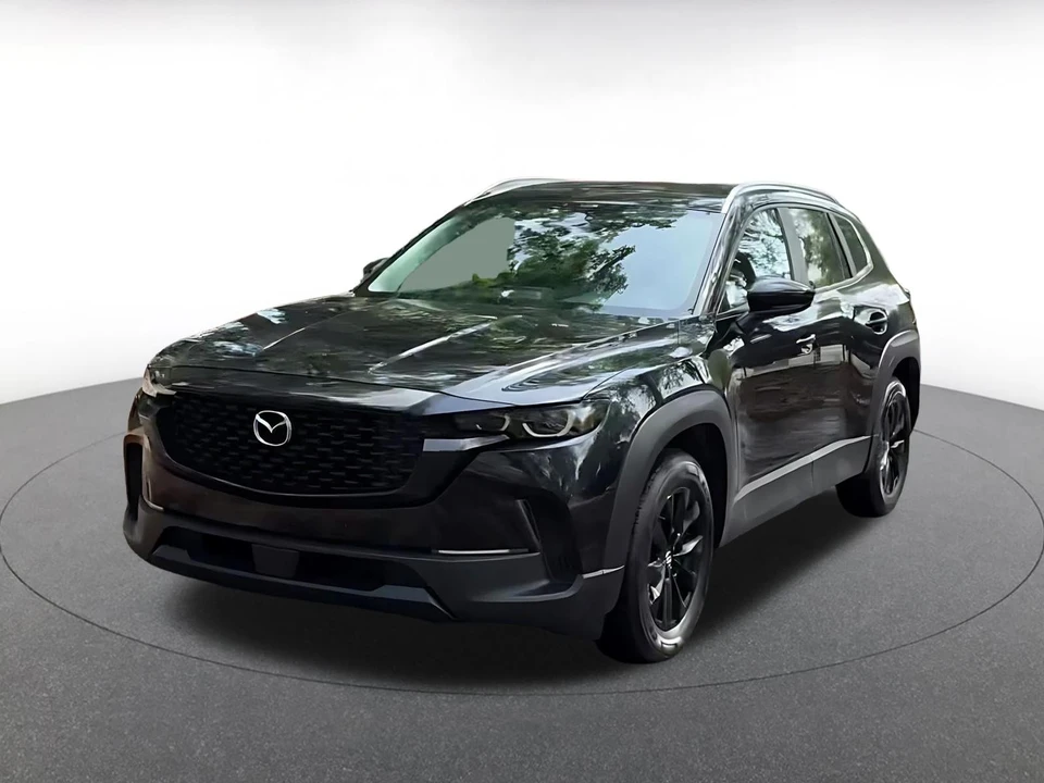 2025 Mazda CX-50 - Image 4 of 31