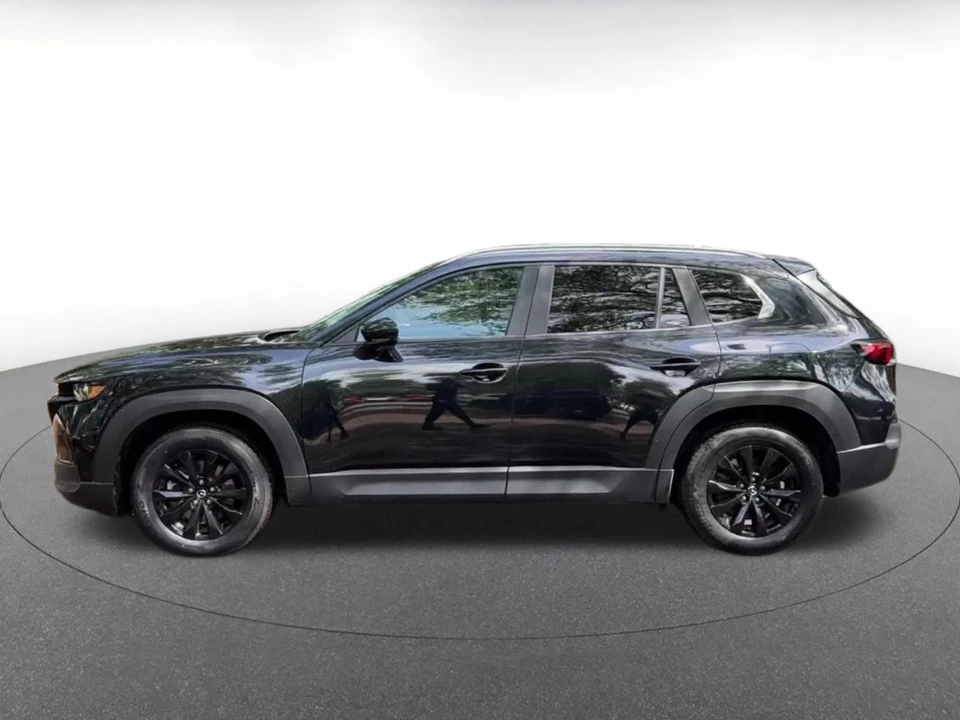 2025 Mazda CX-50 - Image 6 of 31