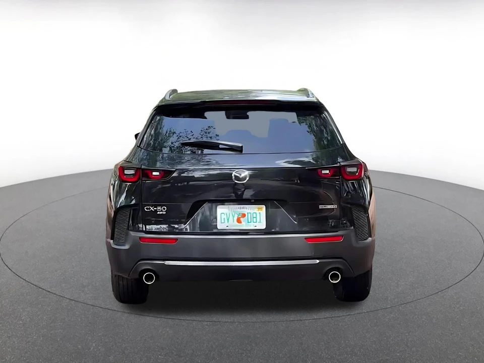 2025 Mazda CX-50 - Image 10 of 31