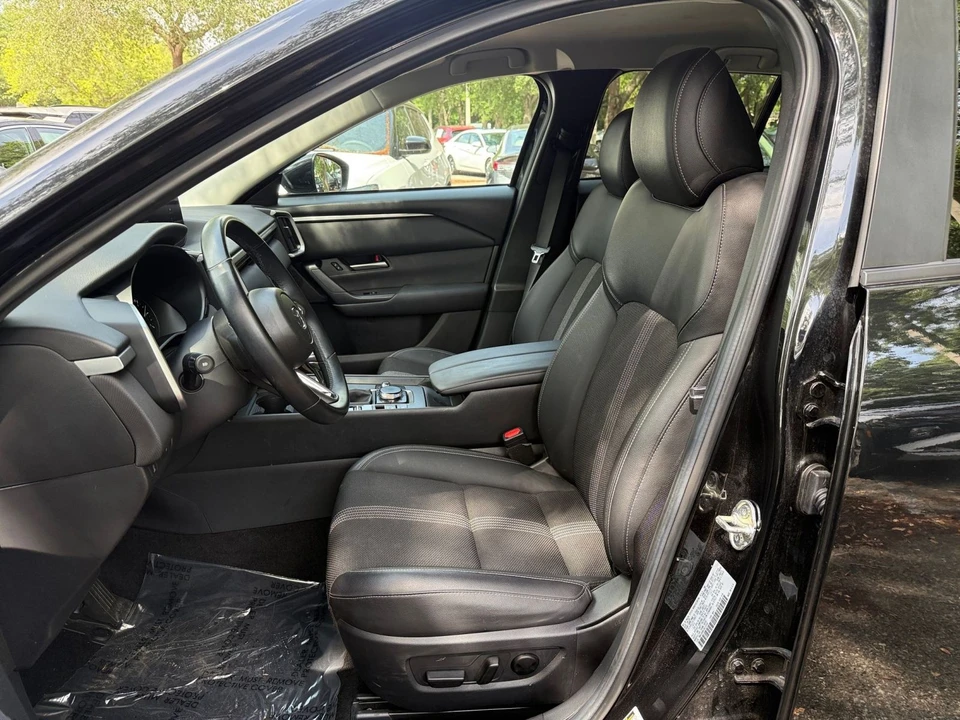 2025 Mazda CX-50 - Image 30 of 31