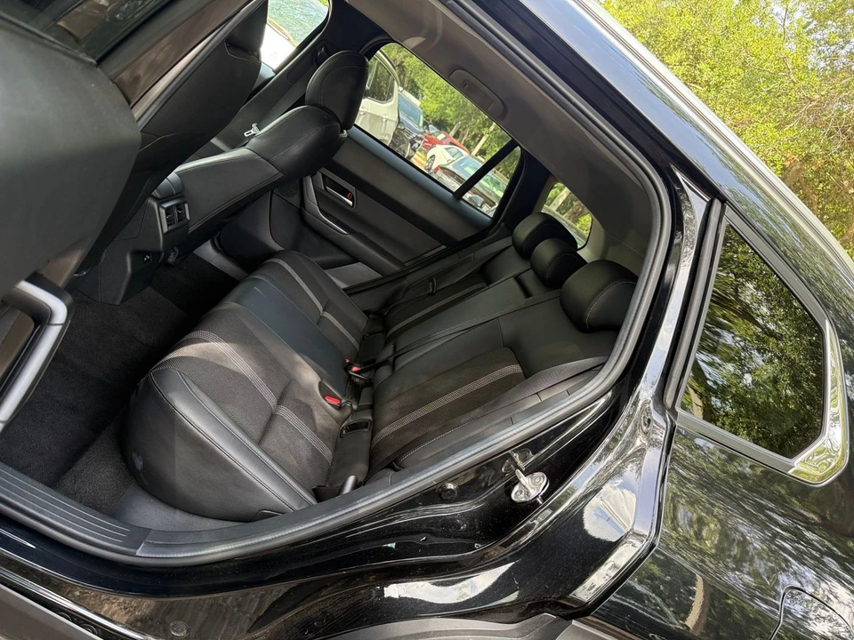 2025 Mazda CX-50 - Image 21 of 31