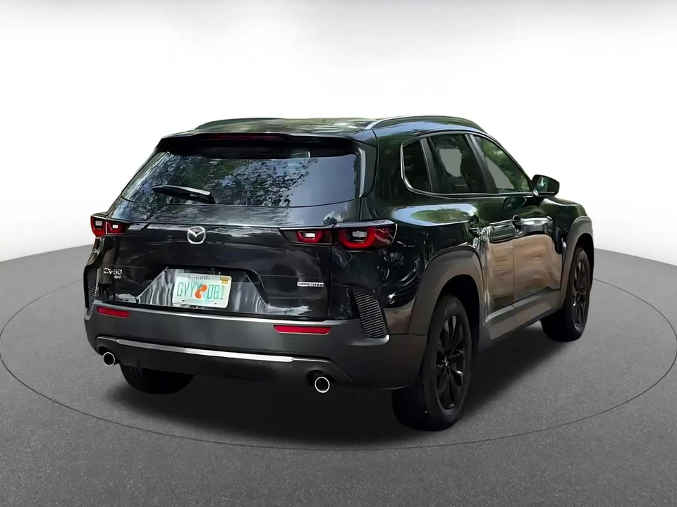 2025 Mazda CX-50 - Image 11 of 31