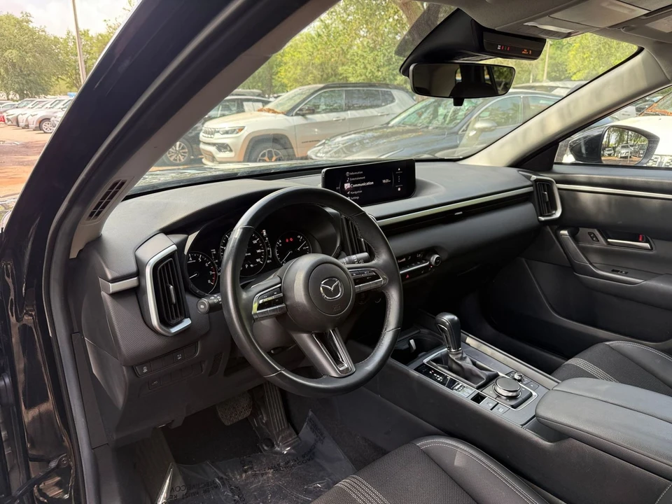 2025 Mazda CX-50 - Image 28 of 31
