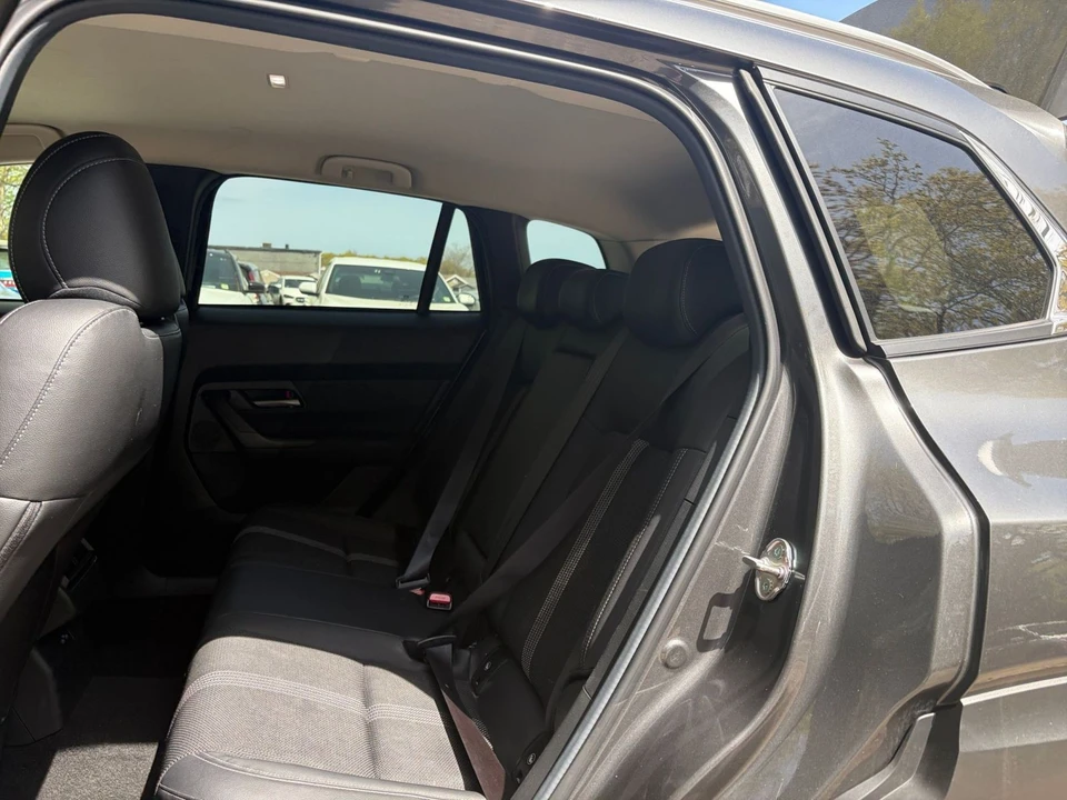 2025 Mazda CX-50 - Image 22 of 31