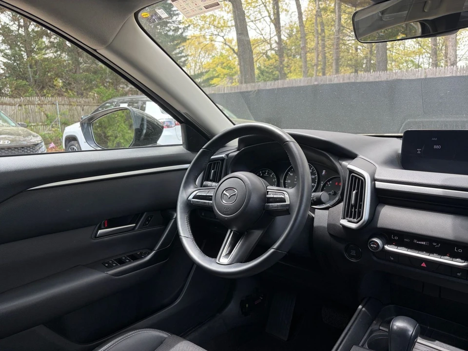 2025 Mazda CX-50 - Image 30 of 31