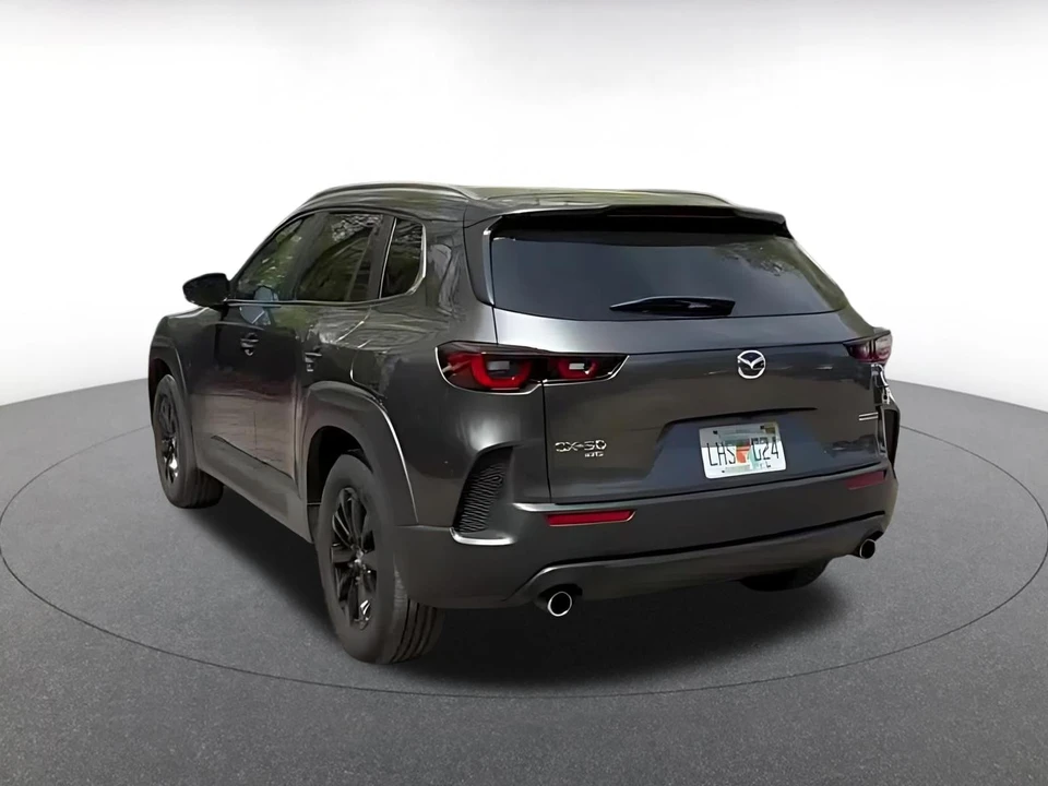 2025 Mazda CX-50 - Image 10 of 31