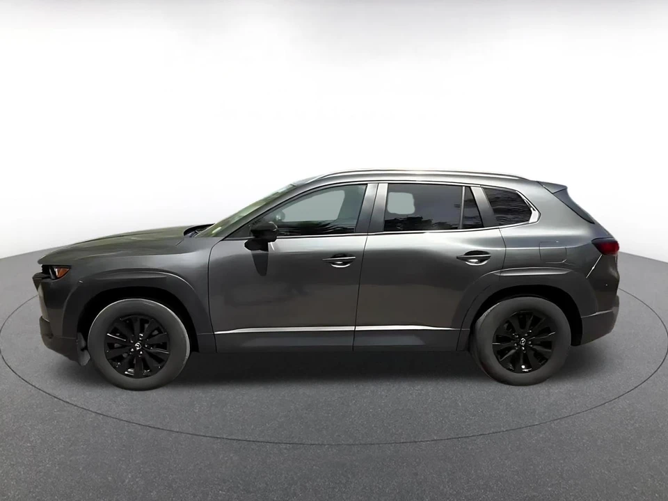 2025 Mazda CX-50 - Image 8 of 31