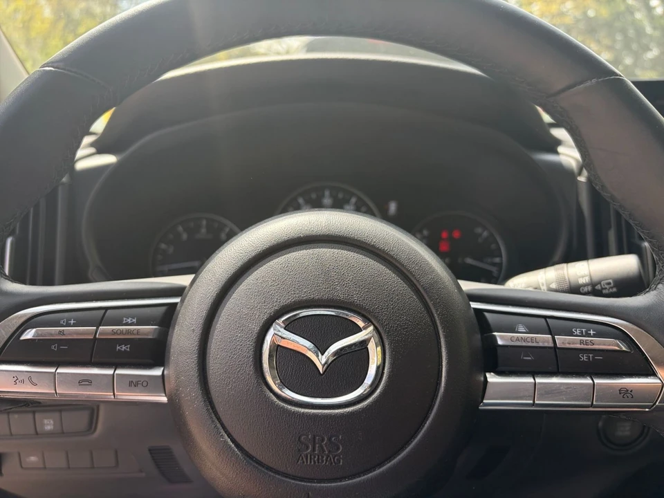 2025 Mazda CX-50 - Image 24 of 31