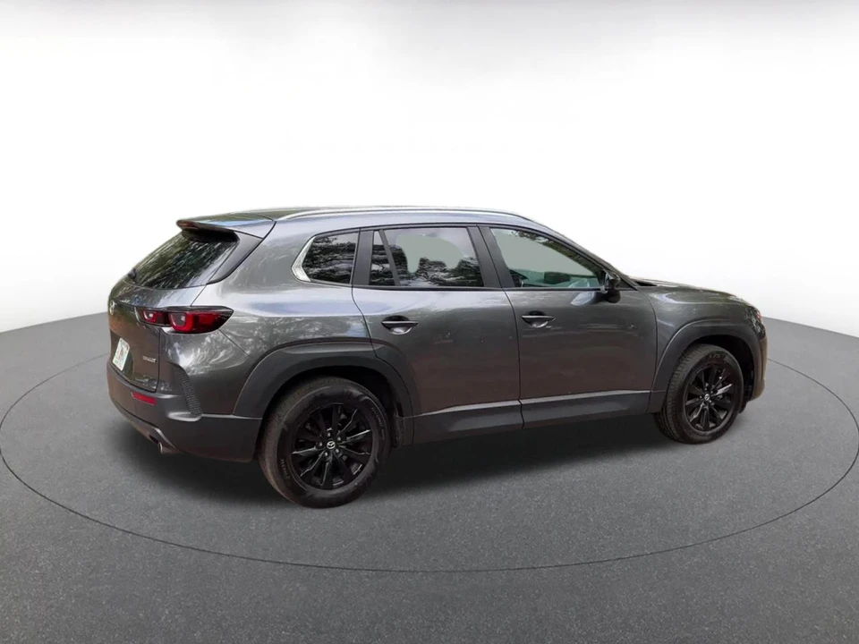 2025 Mazda CX-50 - Image 12 of 31