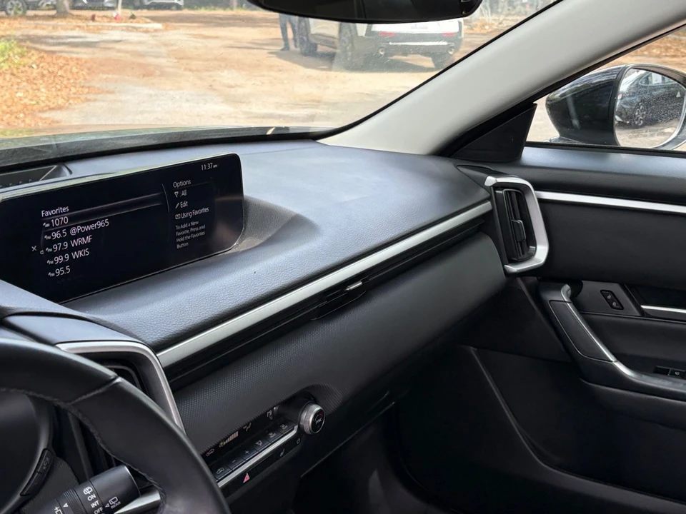 2025 Mazda CX-50 - Image 27 of 31