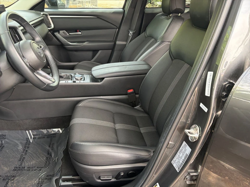 2025 Mazda CX-50 - Image 20 of 31