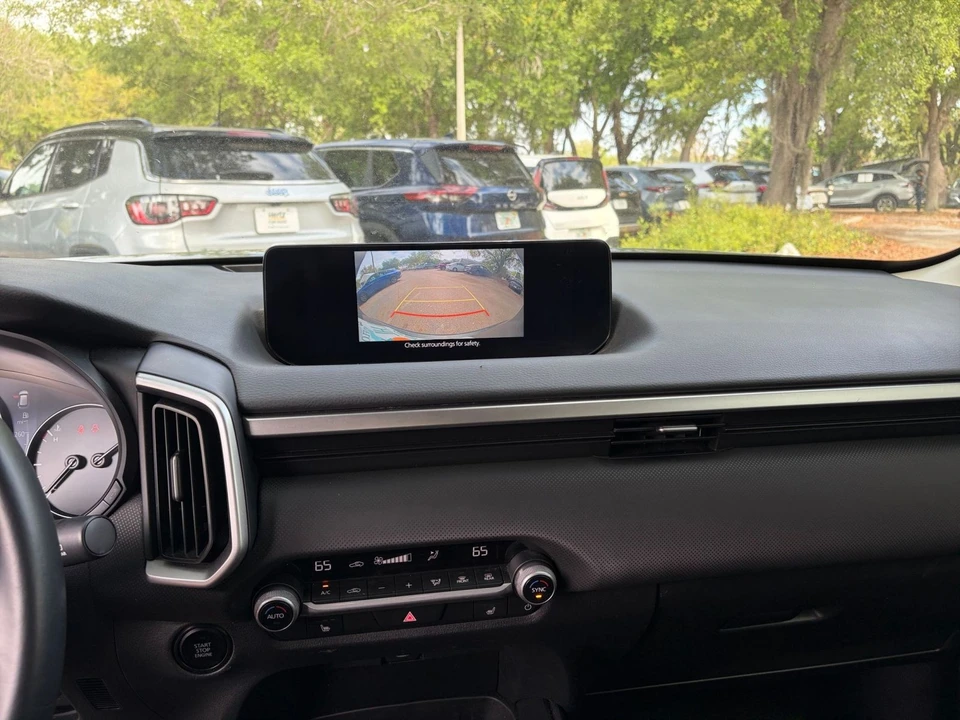 2025 Mazda CX-50 - Image 14 of 31