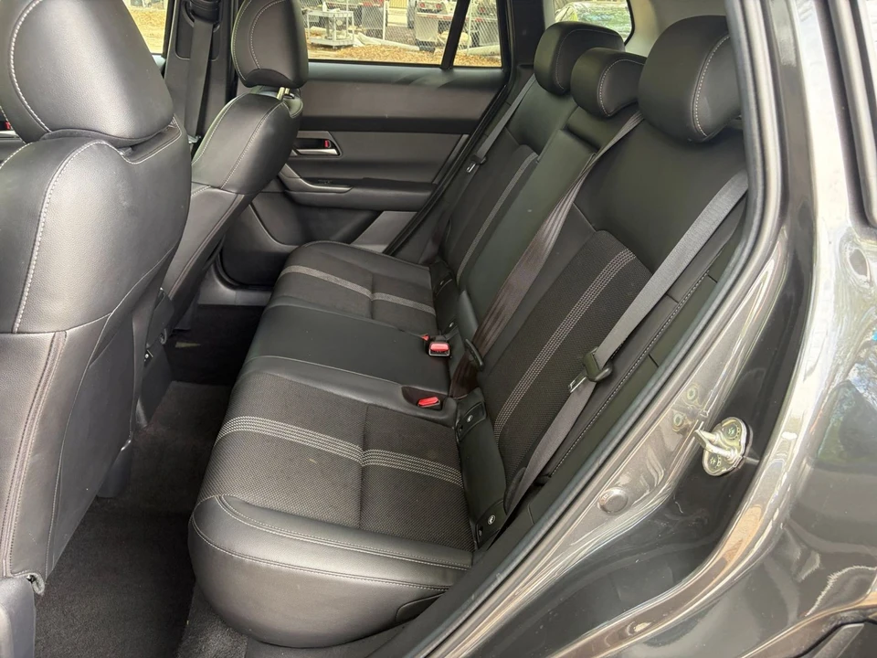 2025 Mazda CX-50 - Image 29 of 31