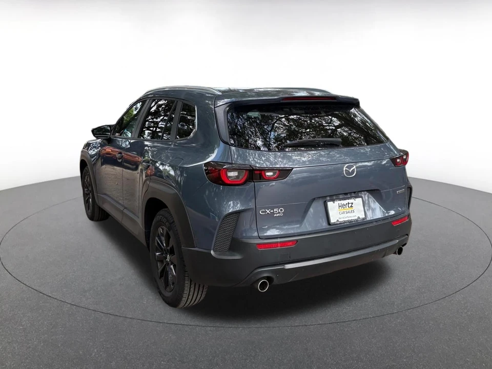 2025 Mazda CX-50 - Image 5 of 10