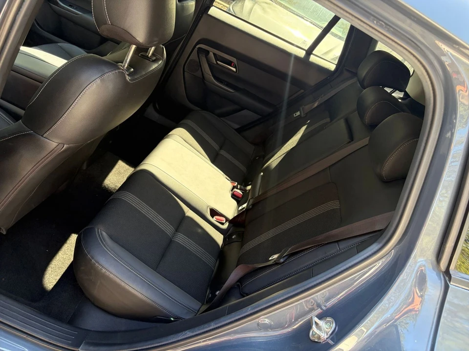 2025 Mazda CX-50 - Image 22 of 31