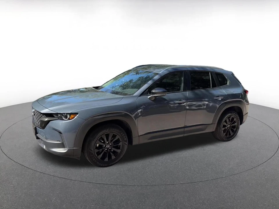 2025 Mazda CX-50 - Image 6 of 31