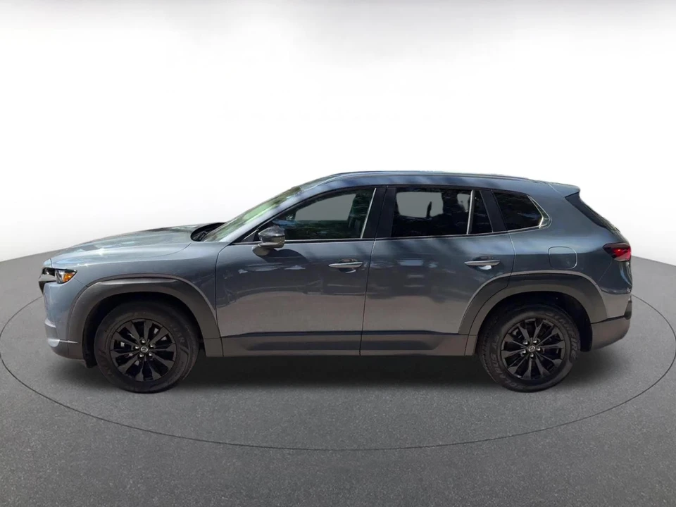 2025 Mazda CX-50 - Image 7 of 31