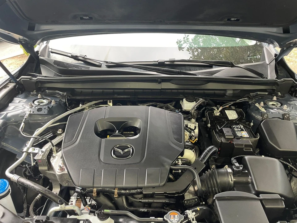 2025 Mazda CX-50 - Image 29 of 31