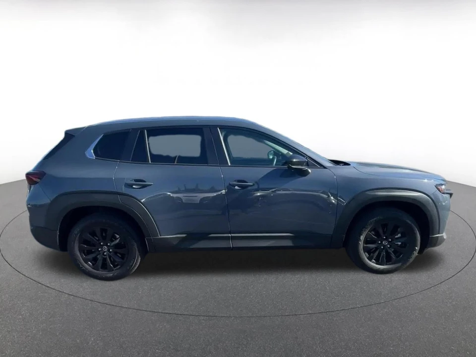 2025 Mazda CX-50 - Image 13 of 31