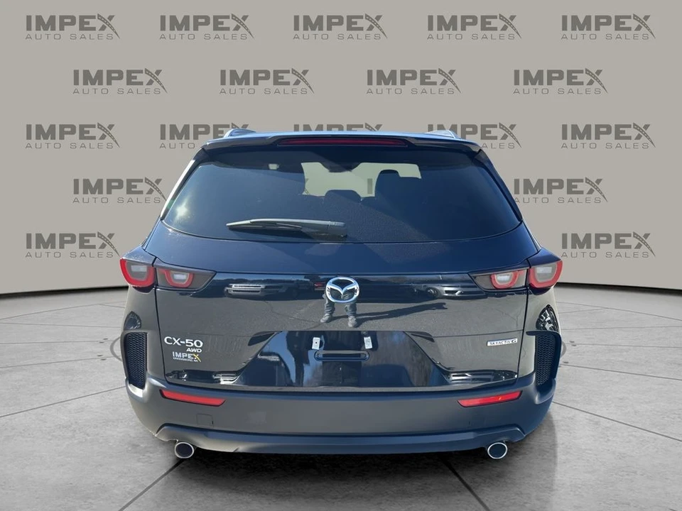 2025 Mazda CX-50 - Image 4 of 12