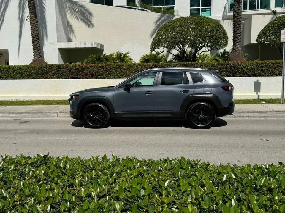 2025 Mazda CX-50 - Image 10 of 12